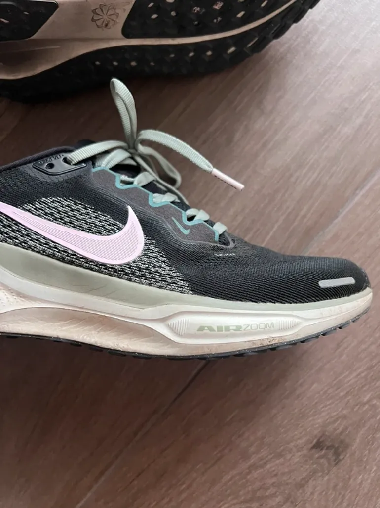 Used Nike Air Zoom bike — image 4 of 6