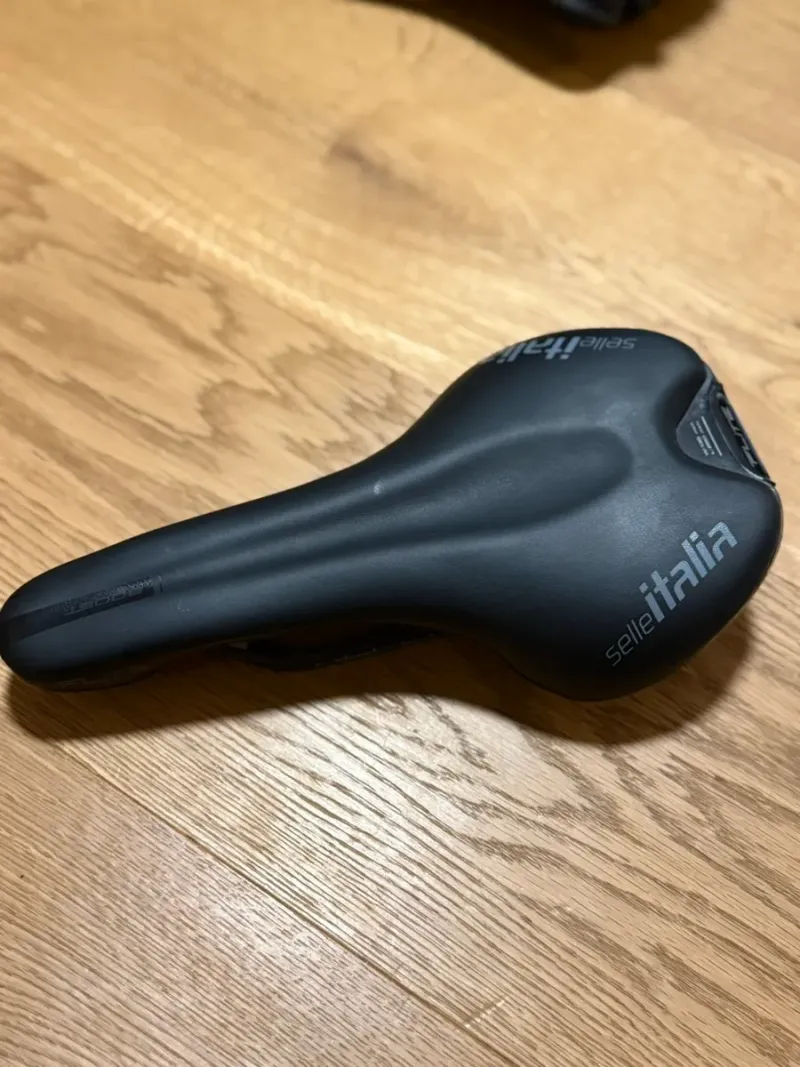 Used Selle Italia Flite Boost Kit Carbon 2025 Saddles & Seatposts