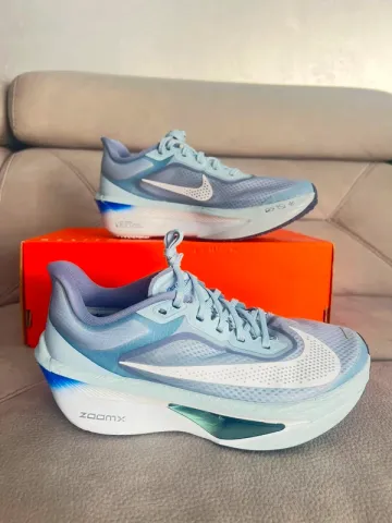 Used Nike Zoom Fly 6 bike — image 1 of 14