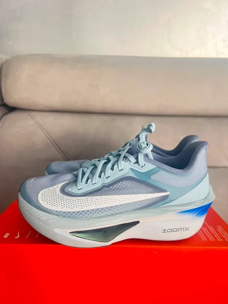 Used Nike Zoom Fly 6 bike — image 2 of 14