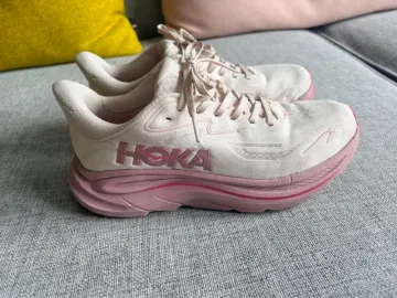 Brugt Hoka Clifton 10 bike — billede 1 af 7