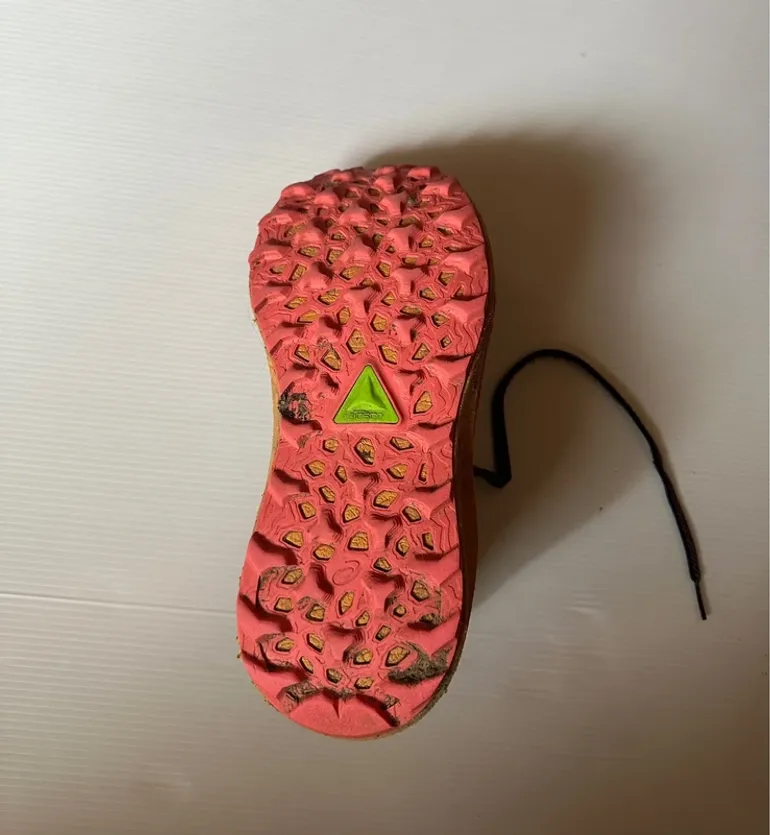 Used Asics Trail running shoes bike — image 4 of 5