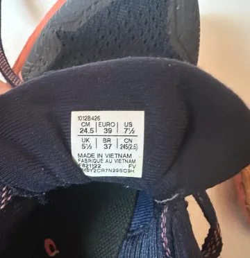 Used Asics Trail running shoes bike — image 5 of 5