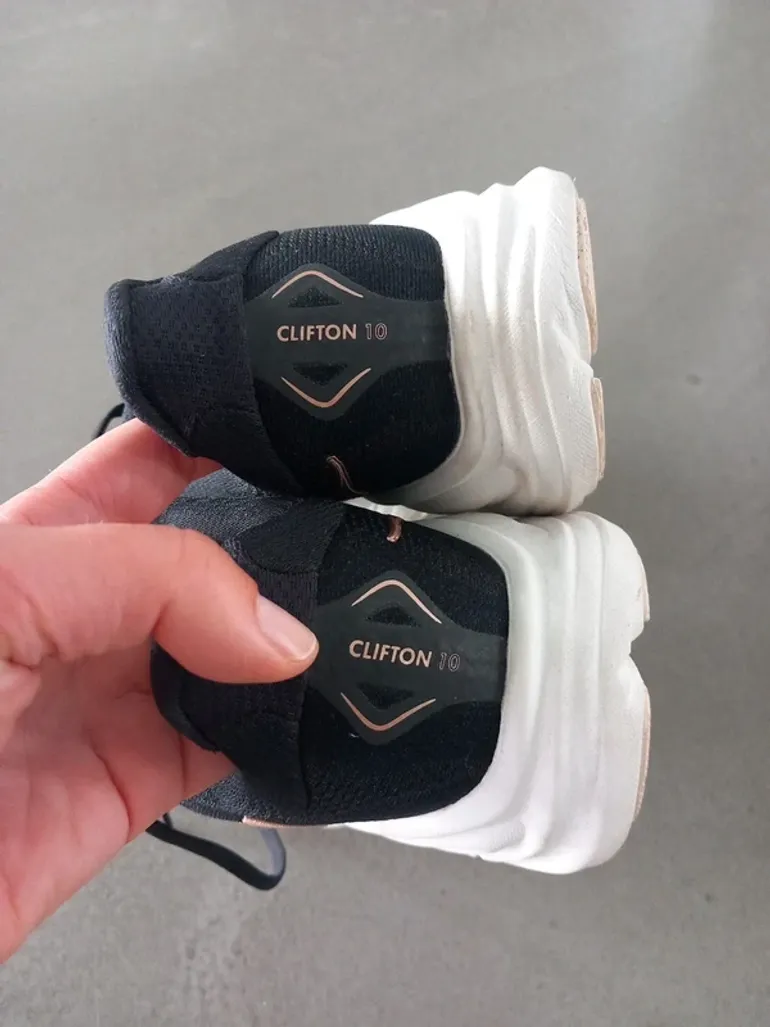 Brugt Hoka Clifton 10 bike — billede 2 af 6