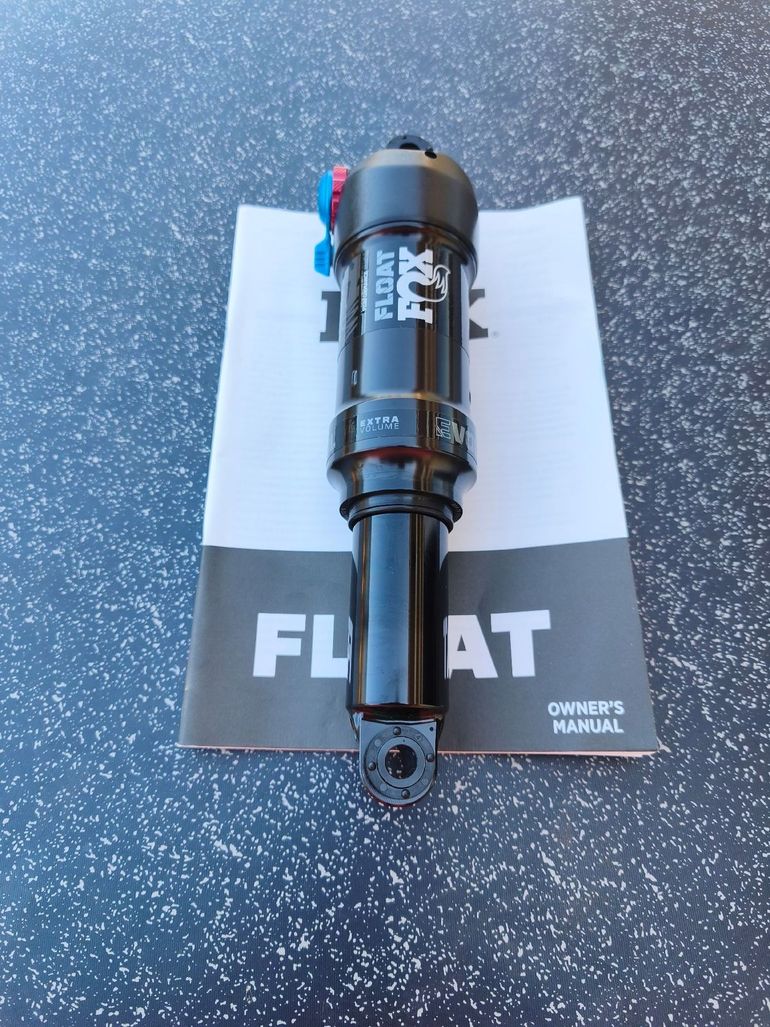 Used Fox Float Performance 210x55 2024 bike — image 5 of 5