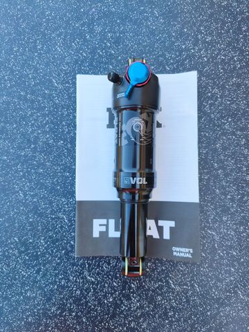Used Fox Float Performance 210x55 2024 bike — image 3 of 5