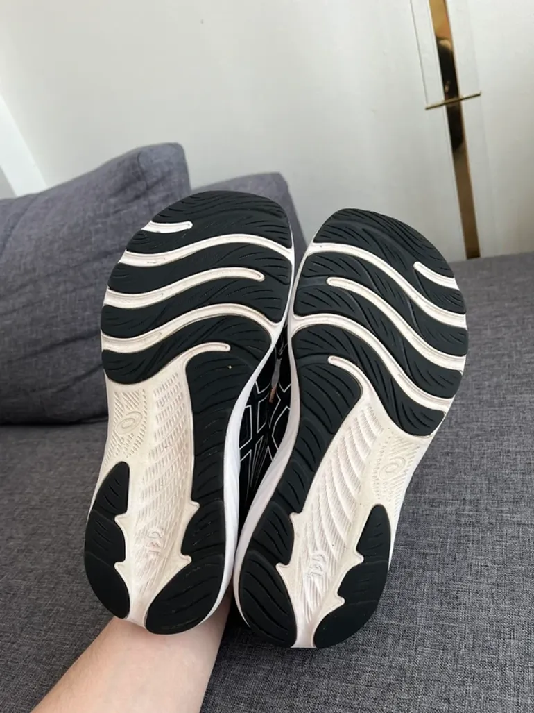 Używany Asics Gel-Contend 9 bike — zdjęcie 5 z 5