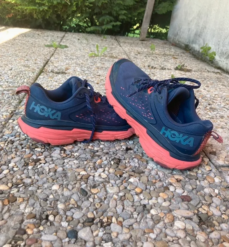 Used Hoka Chaussures Running Shoes