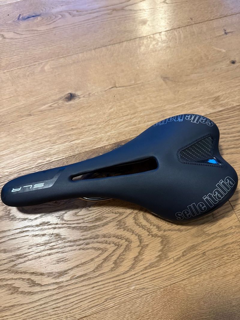Tweedehands Selle Italia Sattel 2025 Saddles & Seatposts