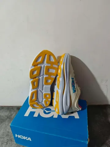 Used Hoka Bondi 9 bike — image 4 of 6