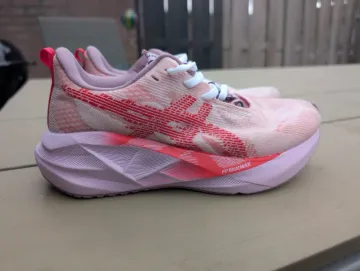 Used Asics Novablast 5 bike — image 3 of 9