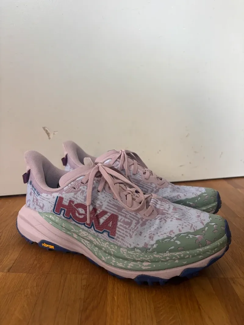 Used Hoka Speed Goat 6 Goretex Running Shoes