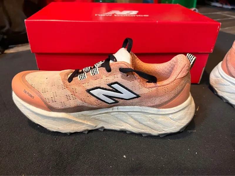 Used New Balance Hierro v9 Running Shoes
