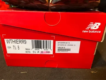 Used New Balance Hierro v9 bike — image 3 of 4
