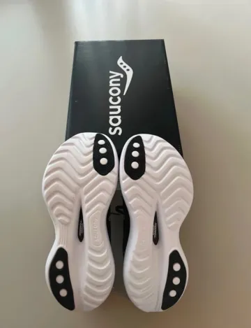 Käytetty Saucony Endorphin bike — kuva 4 / 5