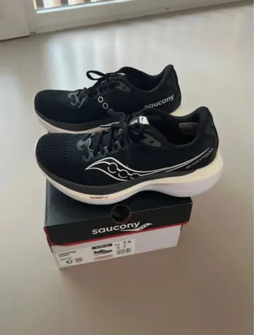 Käytetty Saucony Endorphin bike — kuva 1 / 5