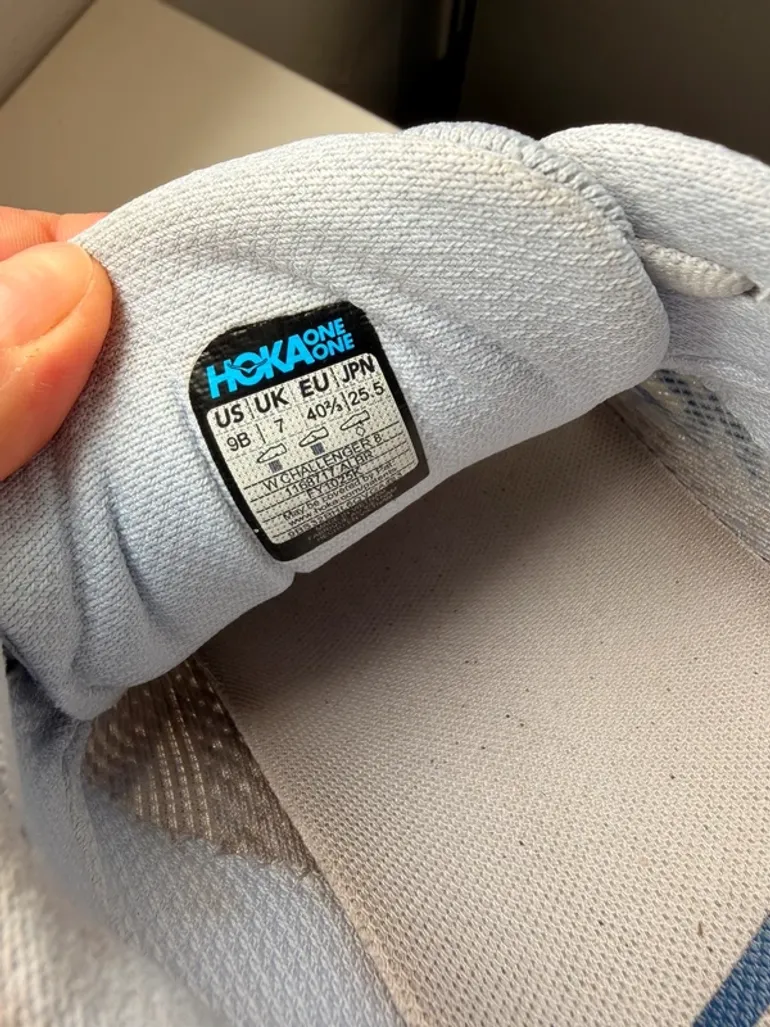 Used Hoka Challenger 8 bike — image 6 of 8