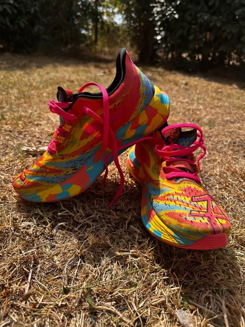 Używany Asics Noosa Tri 15 Running Shoes