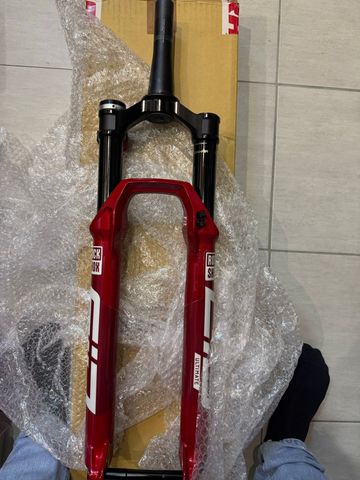 Używany RockShox SID Ultimate Flight Attendant 2025 bike — zdjęcie 4 z 4