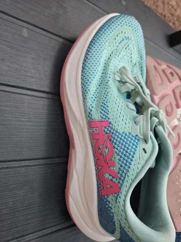 Used Hoka Running Shoes bike — image 3 of 4