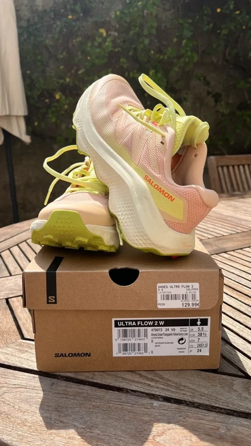 Used Salomon Ultra Flow 2 Running Shoes