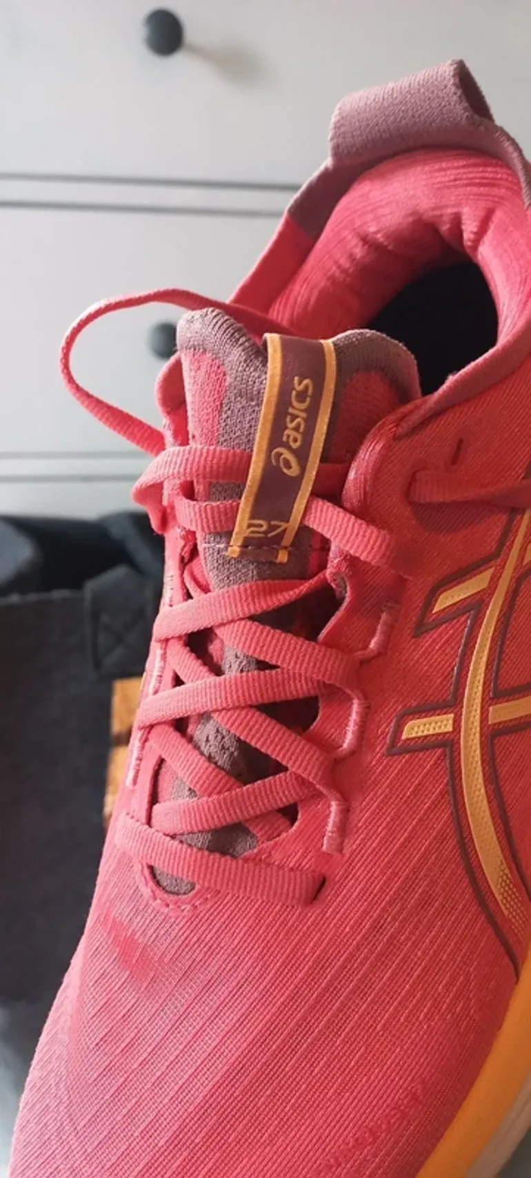 Used Asics Gel Nimbus 27 bike — image 8 of 12