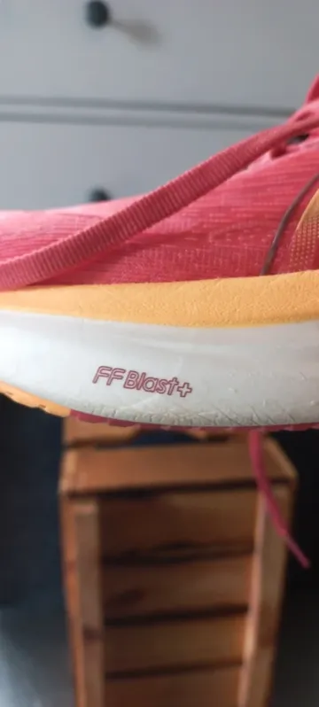 Used Asics Gel Nimbus 27 bike — image 12 of 12