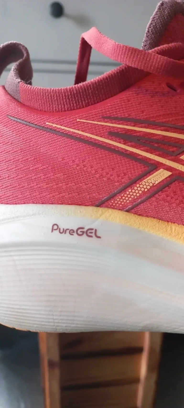 Used Asics Gel Nimbus 27 bike — image 11 of 12