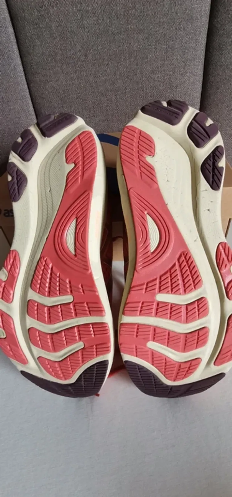 Used Asics Gel Kayano 32 bike — image 5 of 11