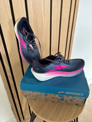 Used Brooks Hyperion Max bike — image 2 of 3