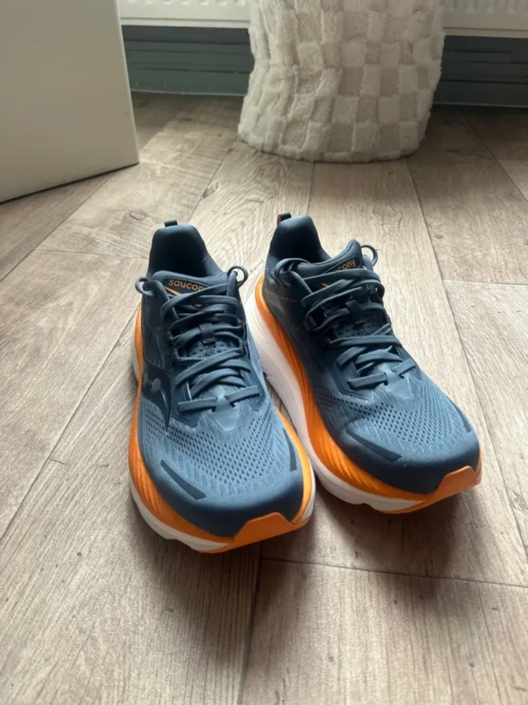 Used Saucony Hurricane 24 bike — image 1 of 5