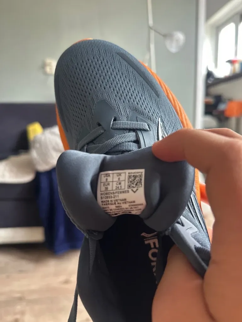 Used Saucony Hurricane 24 bike — image 5 of 5