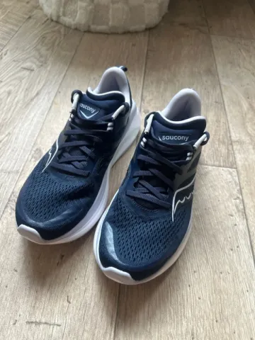 Używany Saucony Omni 22 bike — zdjęcie 1 z 7