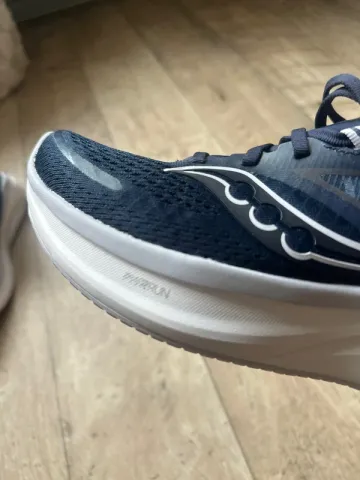 Używany Saucony Omni 22 bike — zdjęcie 3 z 7
