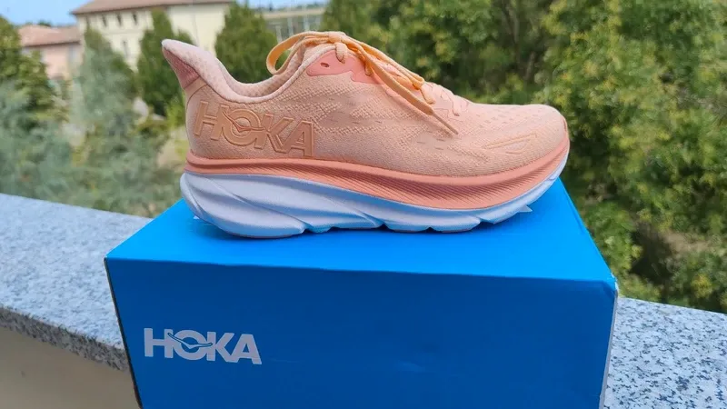 Używany Hoka Clifton 9 Running Shoes