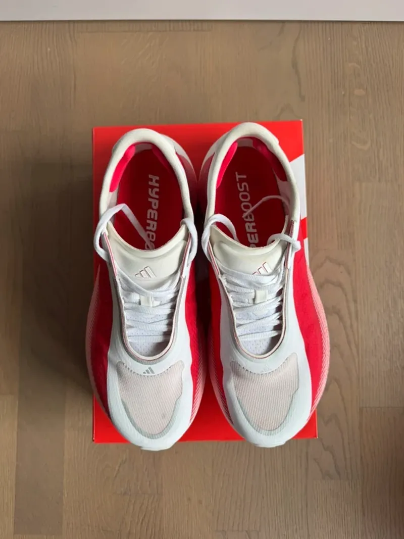 Adidas Hyperboost Edge Running Shoes d'occasion