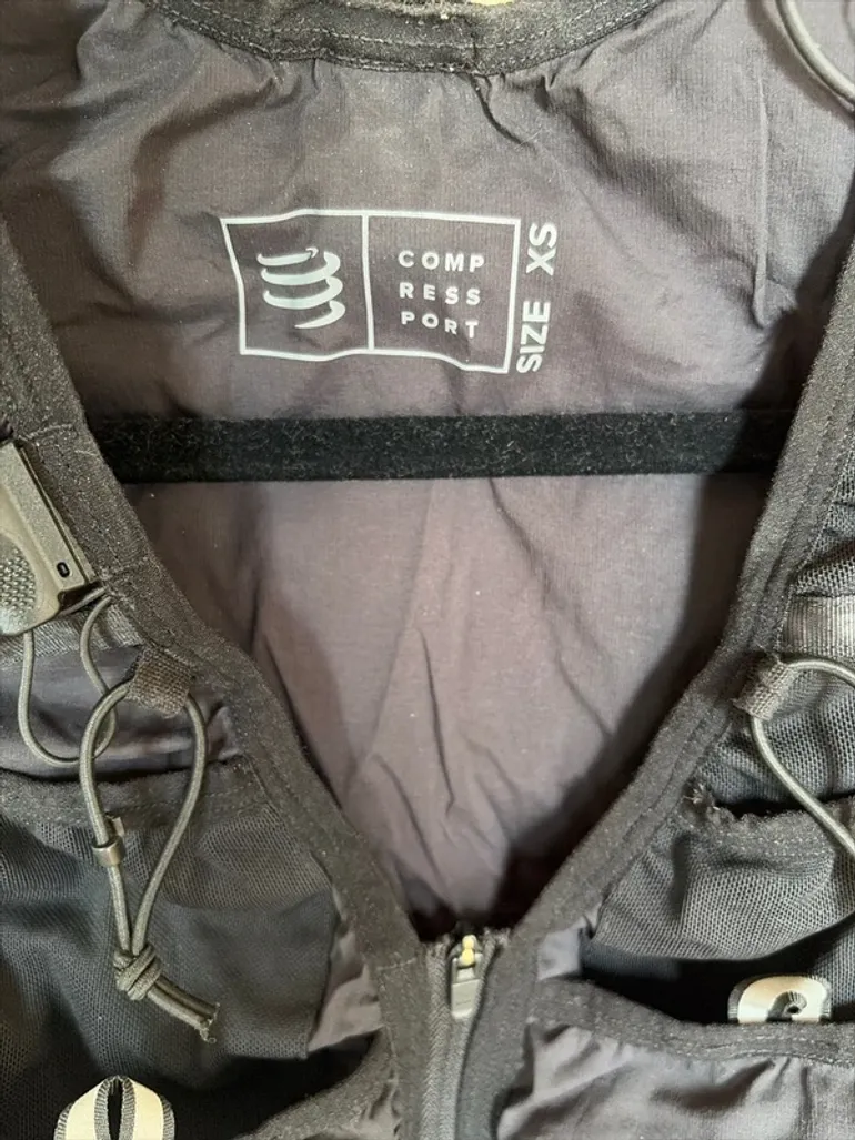 Compressport UTLRUN S-Pack Evo 15L bike de segunda mano — imagen 3 de 3