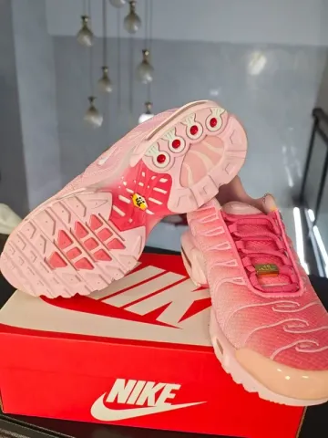 Used Nike Air Max Plus TN bike — image 2 of 4