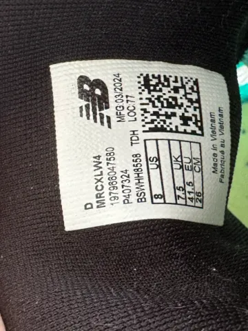 Used New Balance Running Shoes bike — image 7 of 10