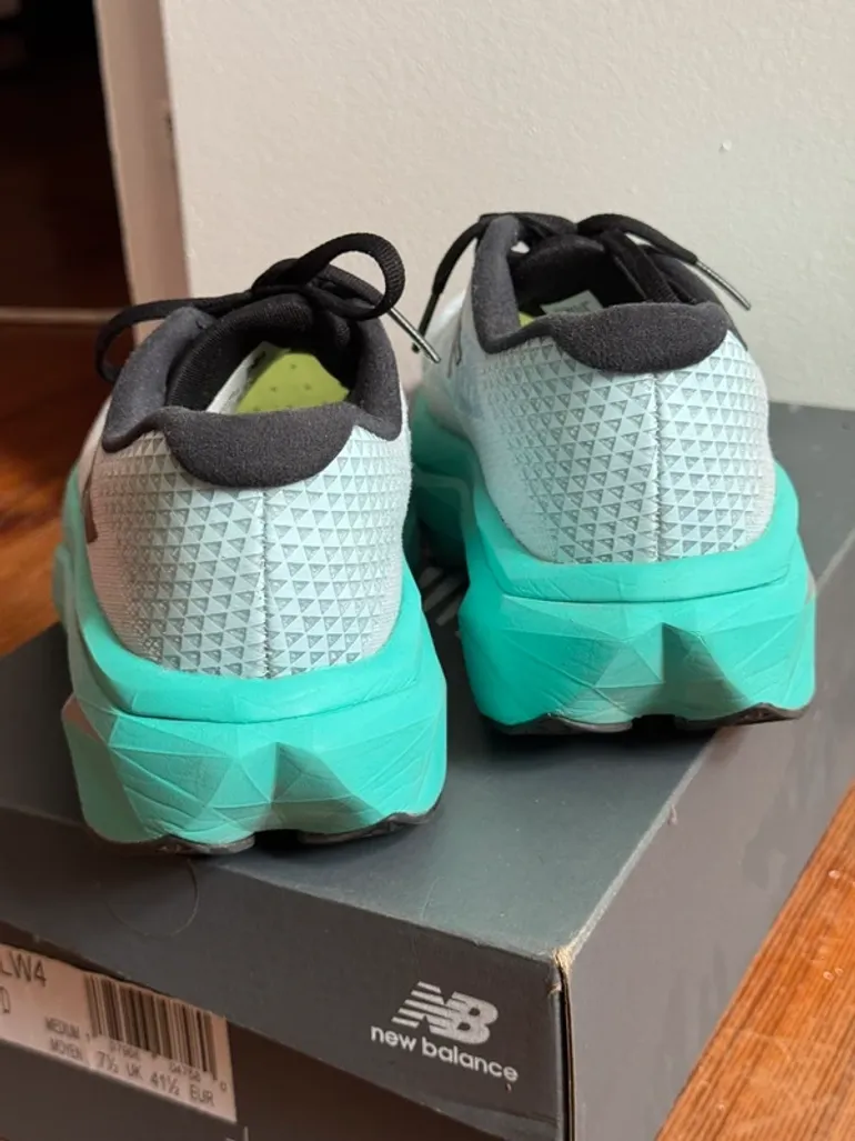 Used New Balance Running Shoes bike — image 6 of 10