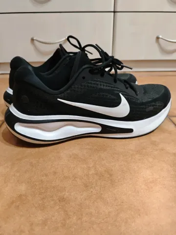 Używany Nike Journey Run bike — zdjęcie 3 z 6