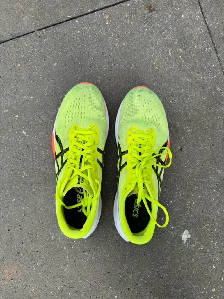 Used Asics Magic Speed 4 bike — image 4 of 4