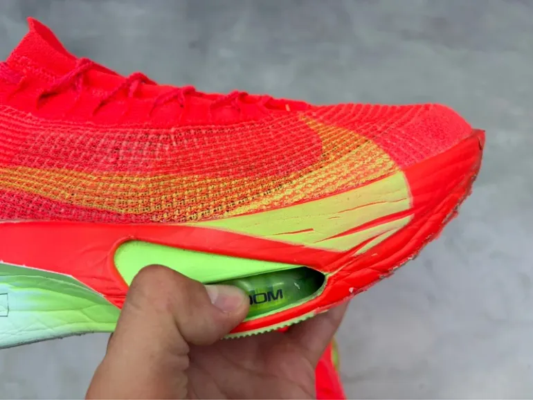 Used Nike Air Zoom Alphafly NEXT% 3 bike — image 11 of 14