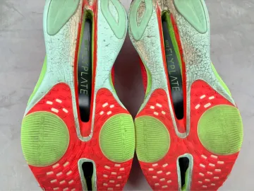 Used Nike Air Zoom Alphafly NEXT% 3 bike — image 8 of 14