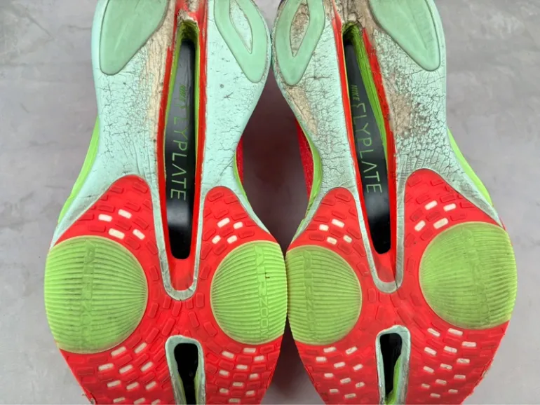 Used Nike Air Zoom Alphafly NEXT% 3 bike — image 8 of 14