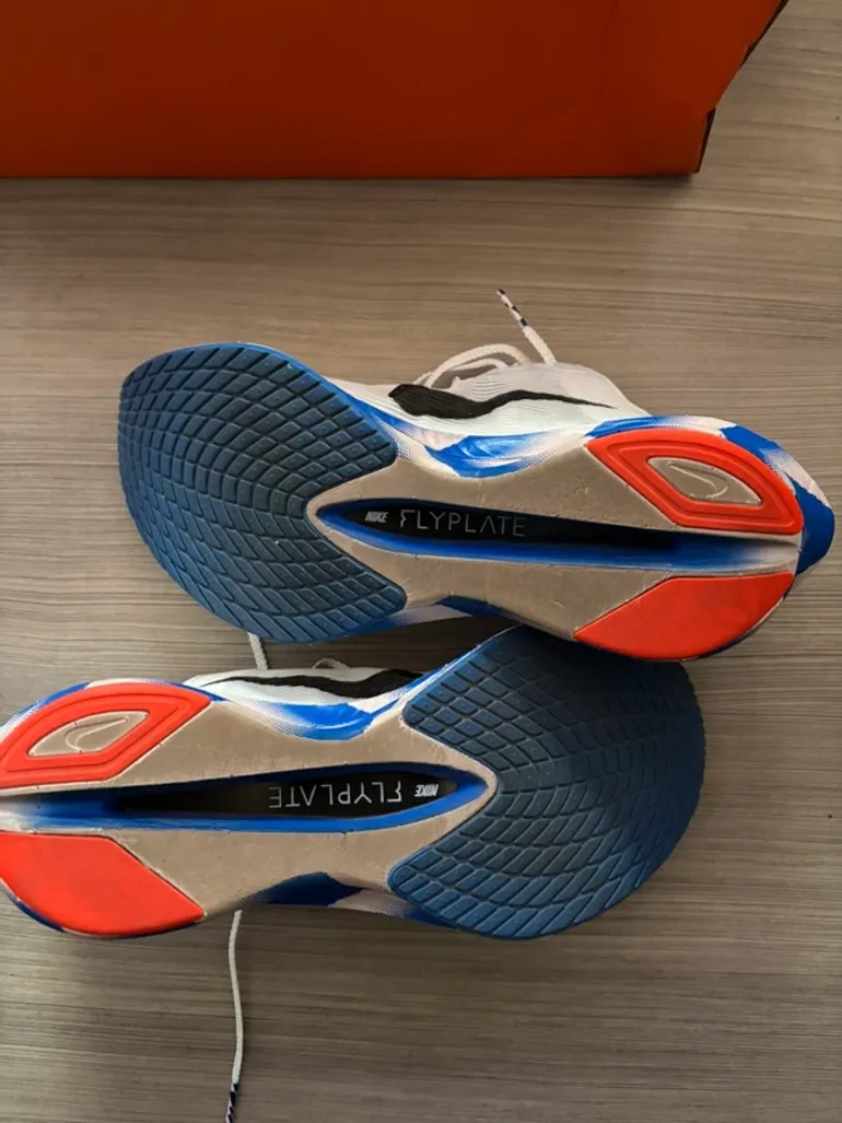 Używany Nike Vaporfly 4 bike — zdjęcie 4 z 6