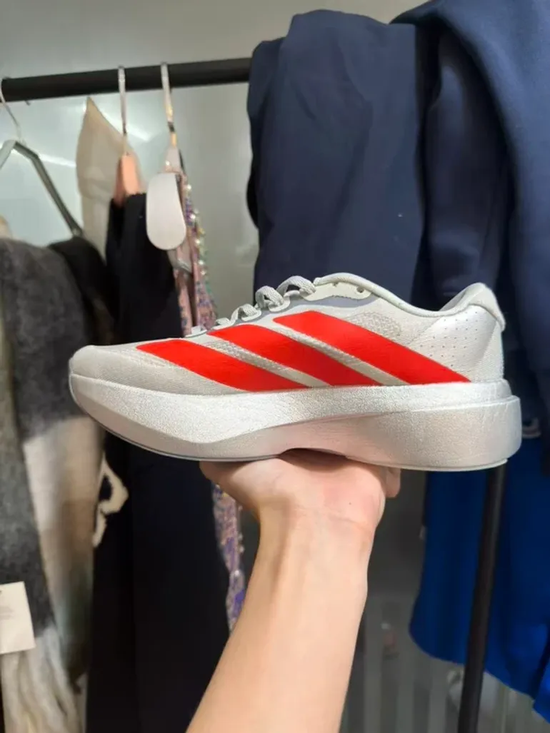 Used Adidas Adizero EVO SL bike — image 2 of 6