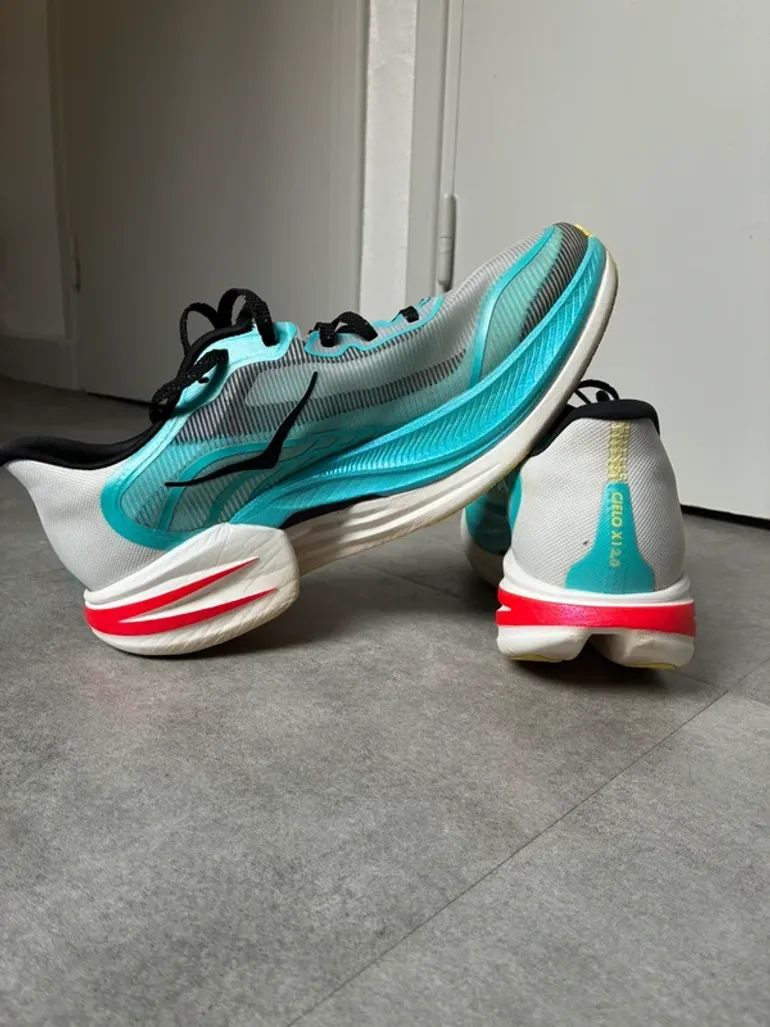 Used Hoka Cielo X1 bike — image 2 of 4