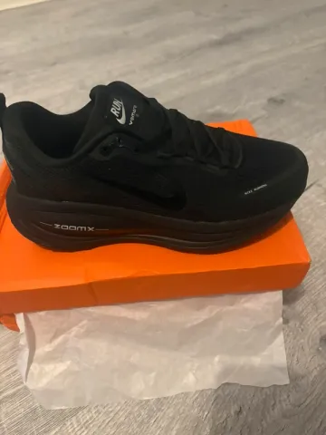 Gebrauchtes Nike Vomero 18 bike — Bild 3 von 3