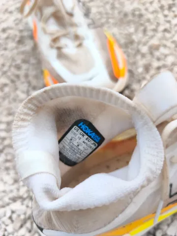 Hoka Tecton X 4 bike usato — immagine 3 di 7